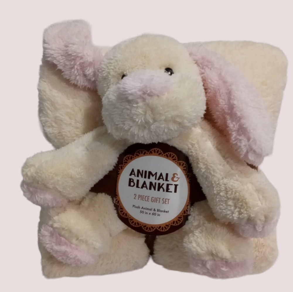 🎁 Plush Dog & Blanket Gift Set